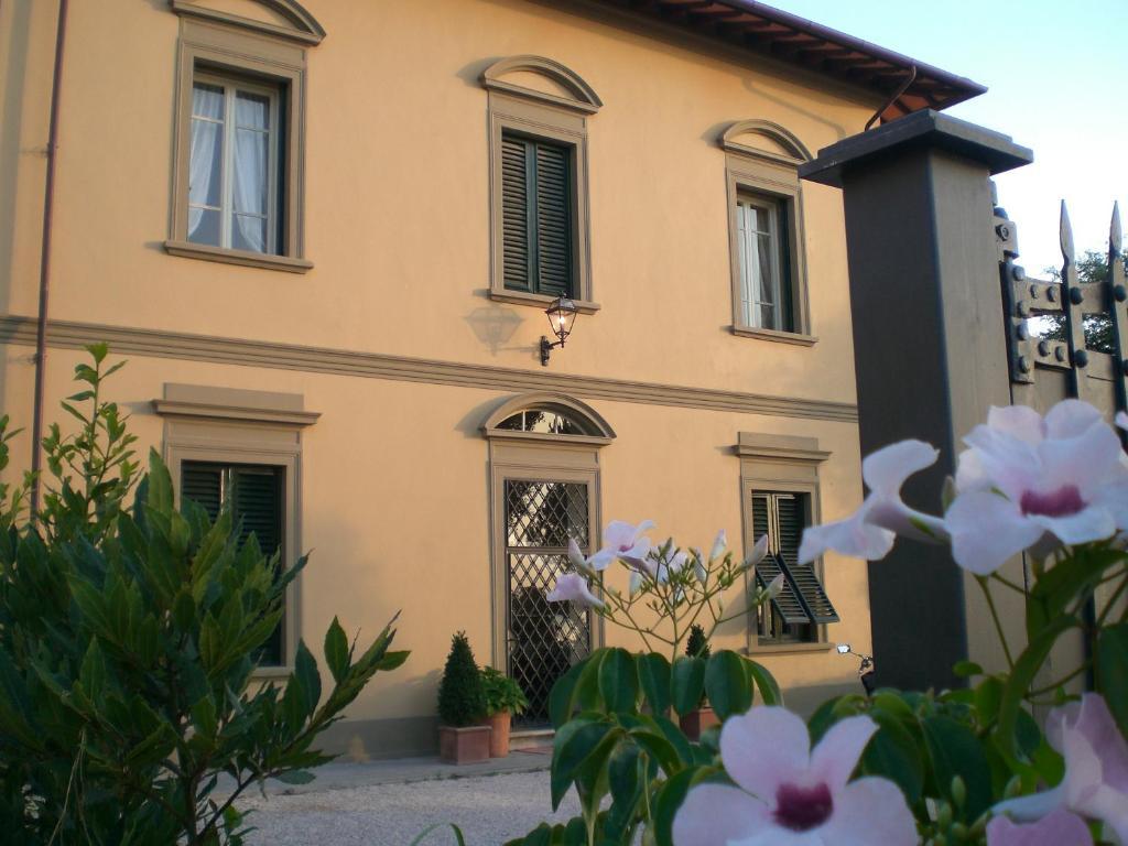 كاستاجنيتو كاردوتشي Villa Le Luci المظهر الخارجي الصورة